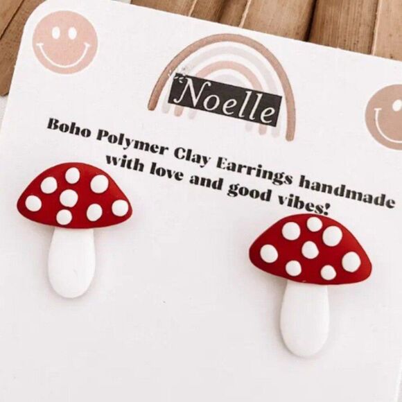 Boho Mushrooms Stud Earrings NEW - Picture 1 of 1